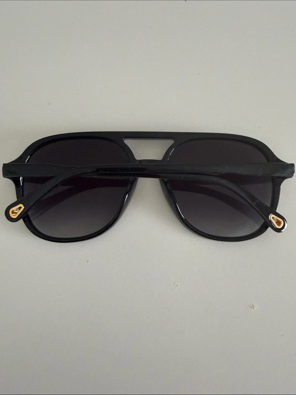 Amazon Black Aviator-Style Women's Sunglasses